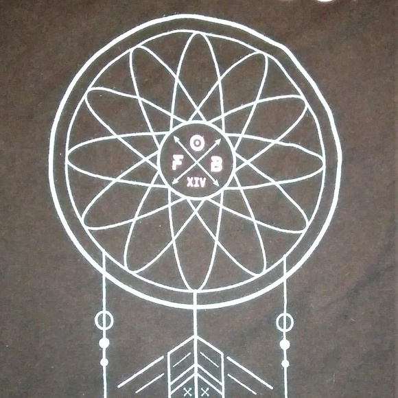 FALL OUT BOY BAND TEE - Picture 3 of 5